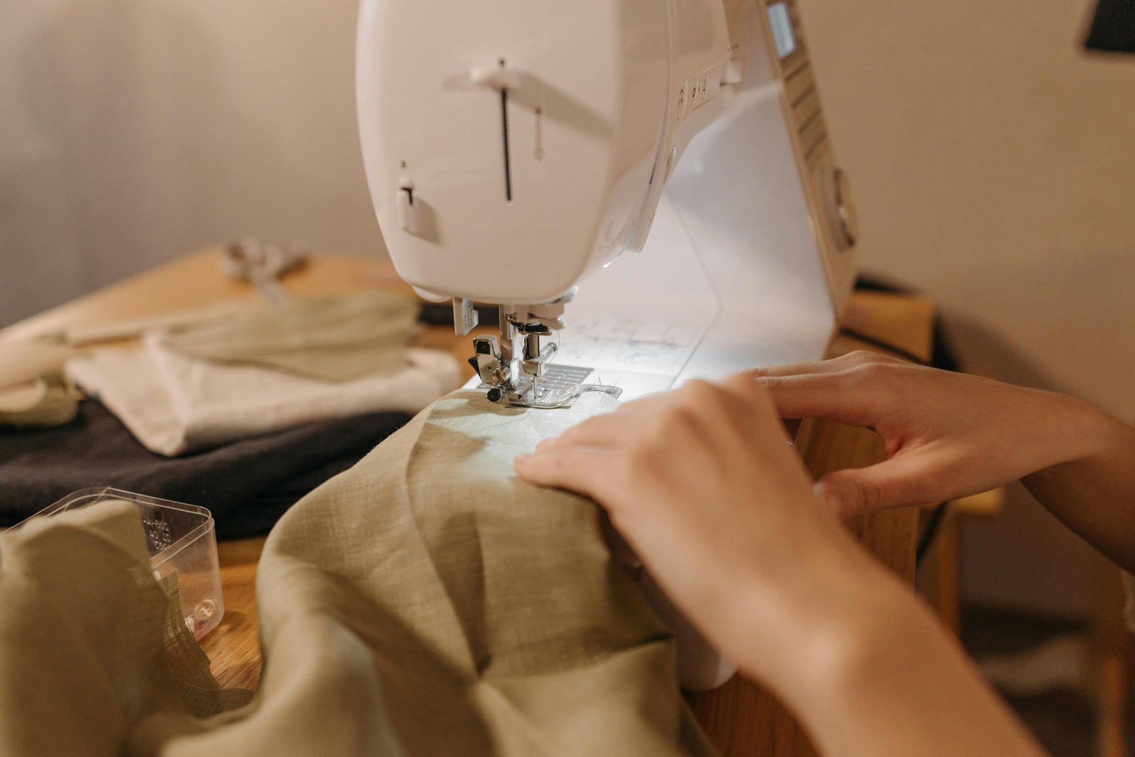 Garment tailoring detail